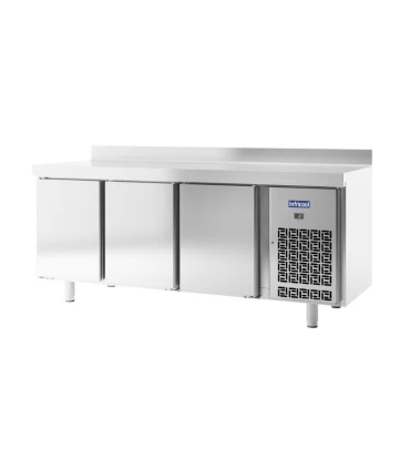 Maquinaria de Frío Mesa para Congelados GN 1/1 con 3 puertas Infrico IM703PN Infrico IM703PN