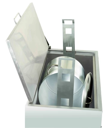 default_cat_name) (product_name) (product_reference)