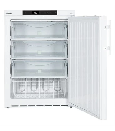 default_cat_name) (product_name) (product_reference)