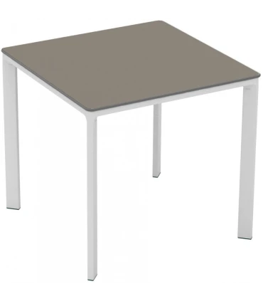 default_cat_name) (product_name) (product_reference)