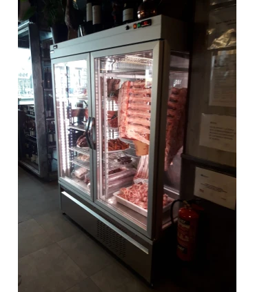 Armarios Expositores Refrigerados Armario expositor de carne de 3 puertas 2500mm Tekna Glassy Line Tekna CARNE 5 NFP CAR