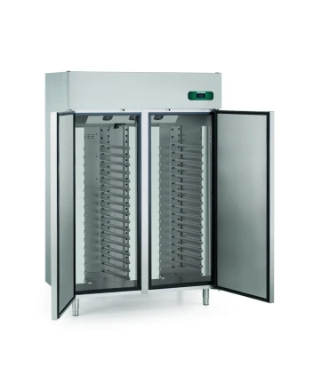 Armarios de Pastelería Armario refrigerado ventilado de pastelería con 34 guías ARP 140 Más que Frío ARP 140 PT