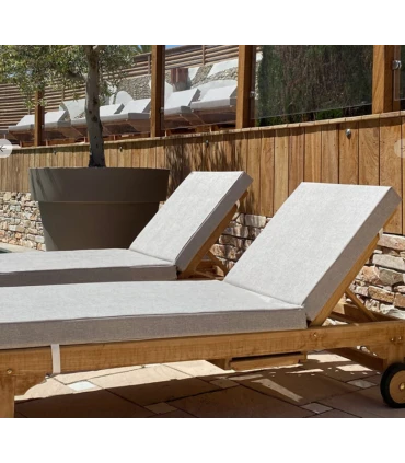 default_cat_name) (product_name) (product_reference)