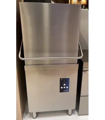 default_cat_name) (product_name) (product_reference)