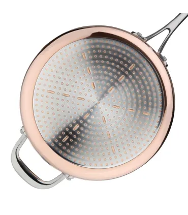 default_cat_name) (product_name) (product_reference)