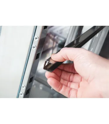 default_cat_name) (product_name) (product_reference)