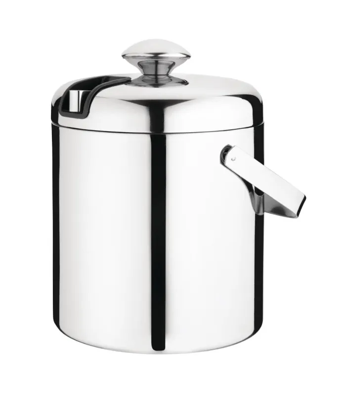 default_cat_name) (product_name) (product_reference)