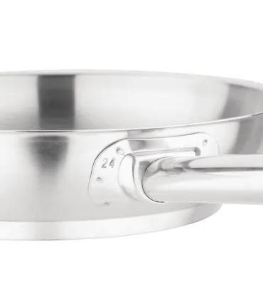 default_cat_name) (product_name) (product_reference)