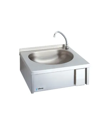 default_cat_name) (product_name) (product_reference)